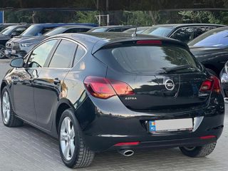 Opel Astra foto 3