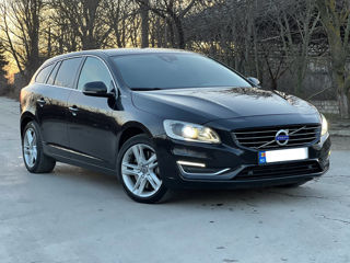 Volvo V60 foto 3