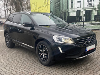 Volvo XC60 foto 2