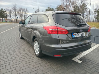 Ford Focus foto 6