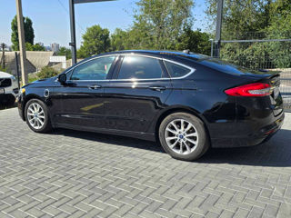 Ford Fusion foto 5