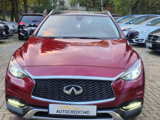 Infiniti QX30 foto 19