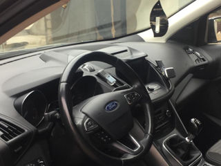 Ford Kuga foto 6