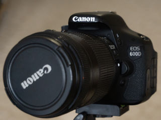 Продаю фотоаппарат Canon EOS 600D foto 3