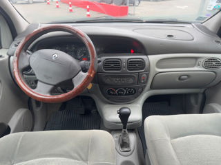 Renault Scenic foto 3