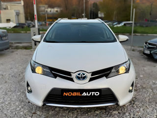 Toyota Auris foto 2