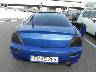 Hyundai Coupe foto 4