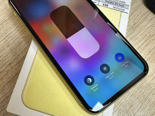 Apple iPhone 11 4/128 Gb - 5590 lei foto 4