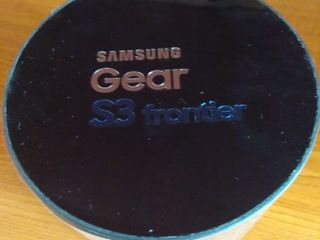 Samsung Gear S3 Frontier SM-R760 (Dark Grey) Новый запечатанный.