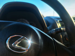 Lexus IS Series foto 2