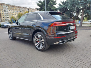 Audi Q8 foto 9