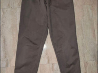 Pantaloni sport uniqlo