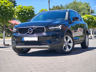 Volvo XC40 foto 1