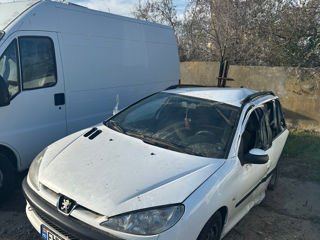 Запчасти Peugeot 206