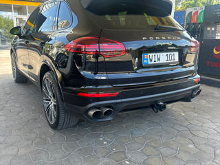 Porsche Cayenne foto 4