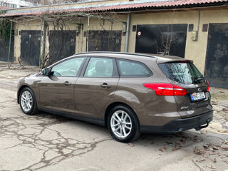 Ford Focus foto 4