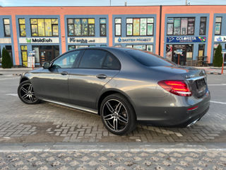 Mercedes E-Class foto 3