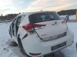 Toyota Auris 1.8 Hybrid. 2015-2018