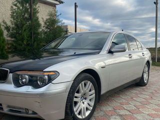 BMW 7 Series foto 1