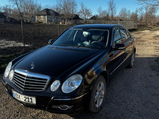 Mercedes E-Class foto 2