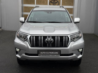 Toyota Land Cruiser Prado foto 2