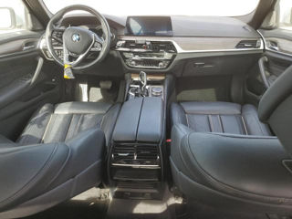 BMW 5 Series foto 8