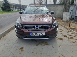 Volvo XC60 foto 2