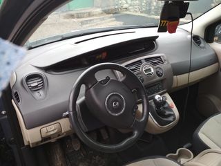 Renault Scenic foto 8