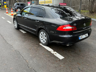 Skoda Superb foto 5