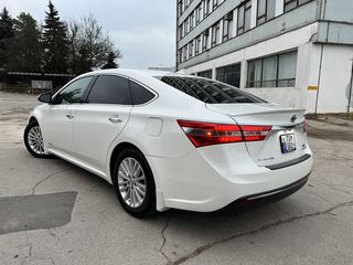 Toyota Avalon foto 2