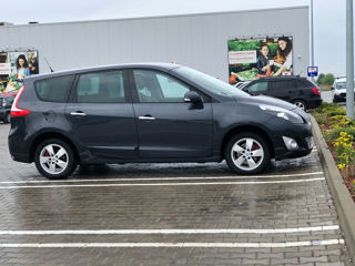 Renault Grand Scenic foto 10