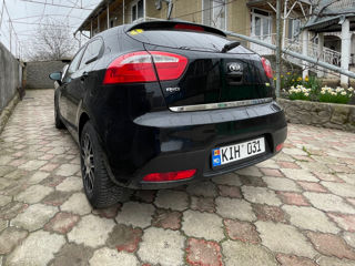 KIA Rio фото 5