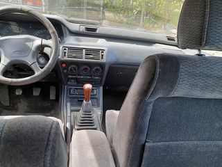 Mitsubishi Galant foto 7