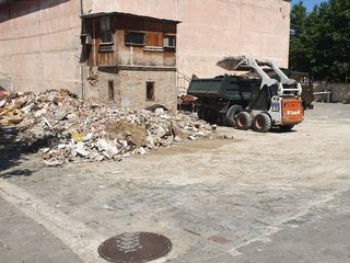 Servicii bobcat kamaz, buldoexcavator demolare  si evacuare excavator,вывоз стороительного мусора foto 7