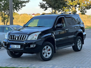 Toyota Land Cruiser Prado foto 2