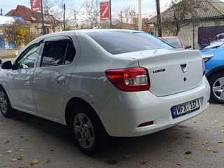 Dacia Logan foto 4