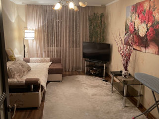 3-х комнатная квартира, 64 м², Центр, Дубоссары