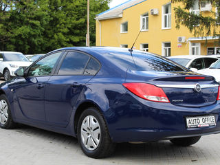 Opel Insignia foto 4