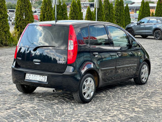 Mitsubishi Colt foto 4