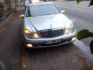 Mercedes E-Class foto 4