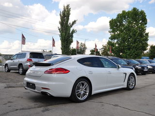 Porsche Panamera foto 4