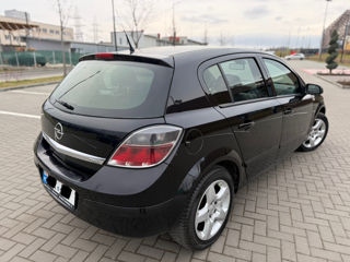 Opel Astra foto 4