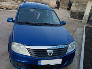 Dacia Logan foto 4