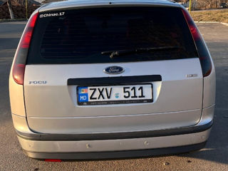 Ford Focus foto 4