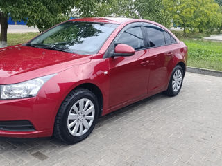 Chevrolet Cruze foto 9