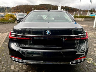 BMW 7 Series foto 4