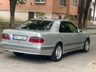 Mercedes E-Class