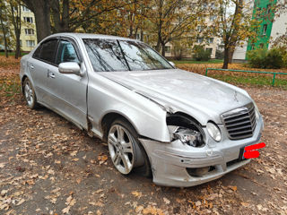 Mercedes E-Class foto 3