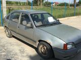 Opel Kadett foto 1