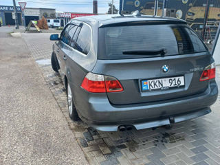 BMW 5 Series foto 2